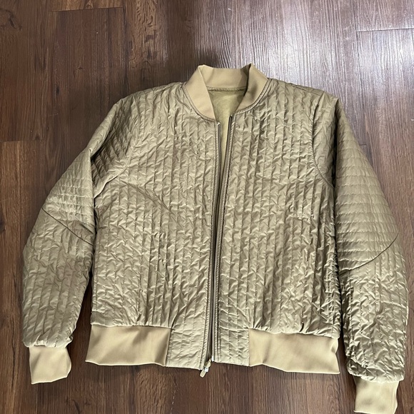 Lululemon Bomber Jacket - Picture 3 of 3
